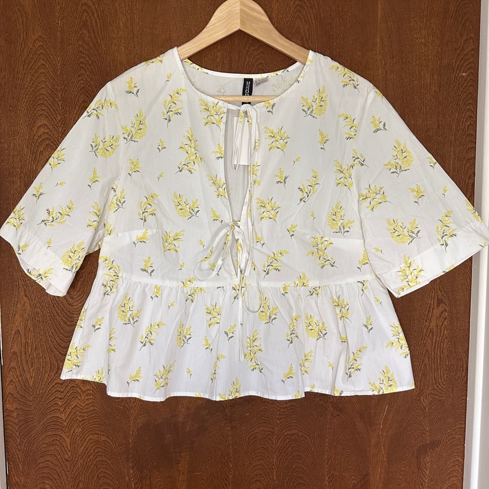 H&M Tie Front Poplin Blouse